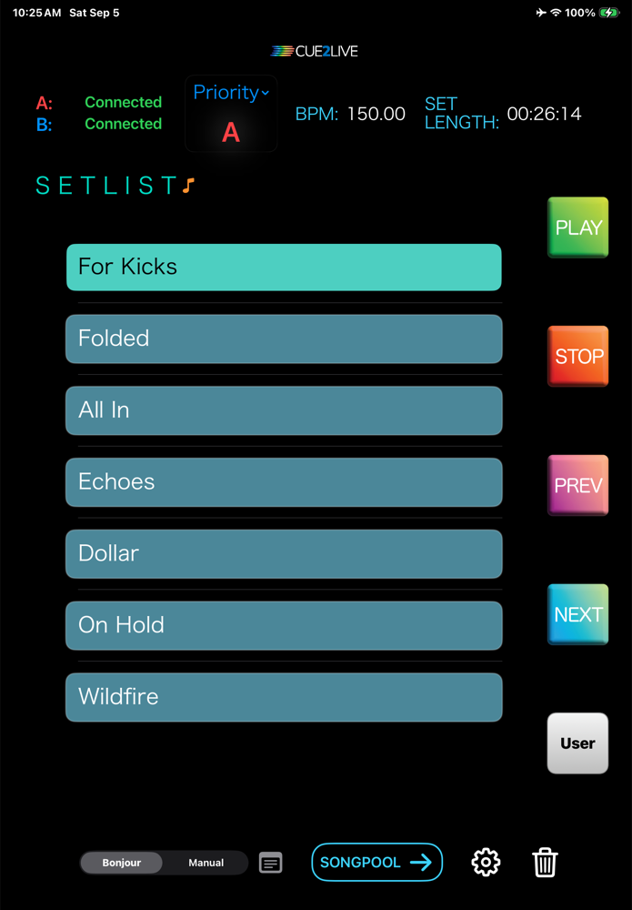 Cue2Live 2.0 on iPad with both machines connected